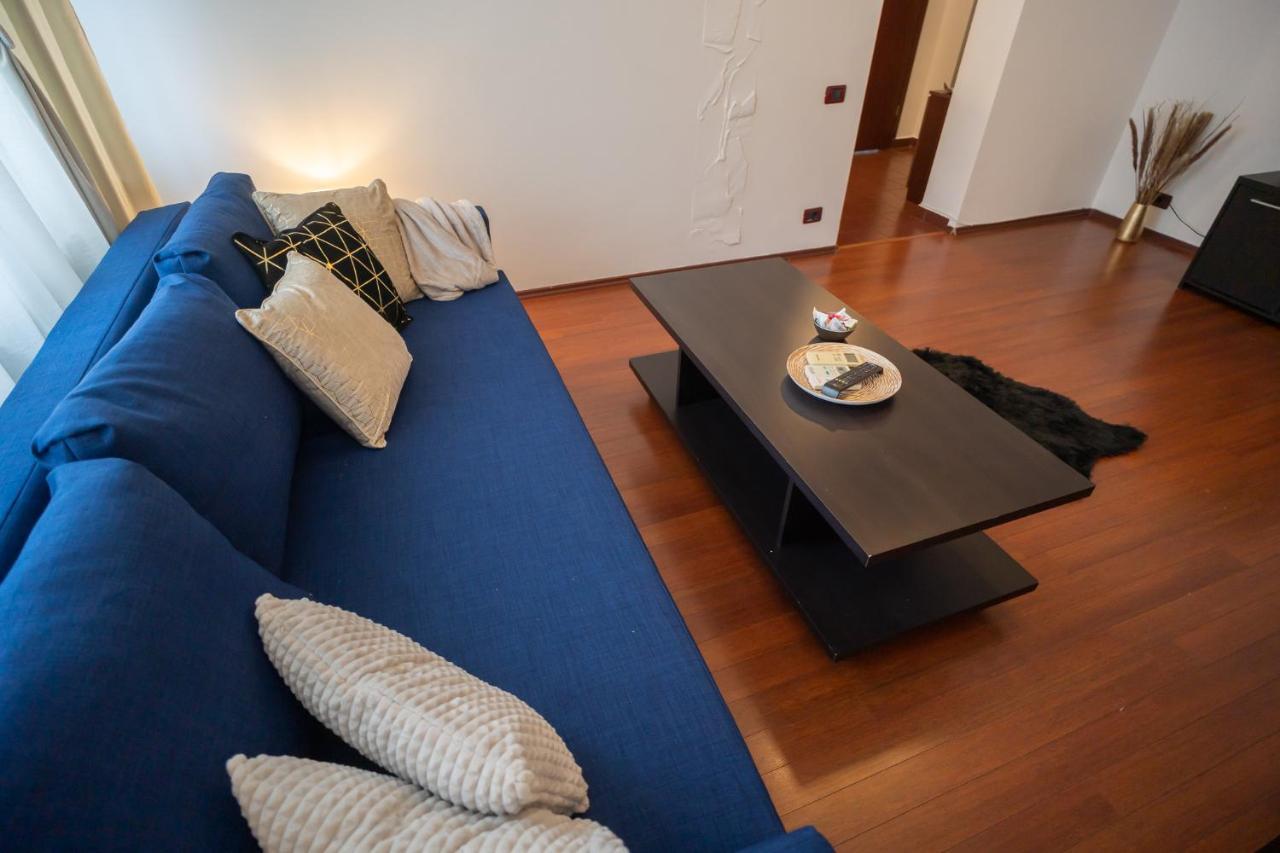 Spacious 2Br Dristor Apartment Bukarest Eksteriør billede