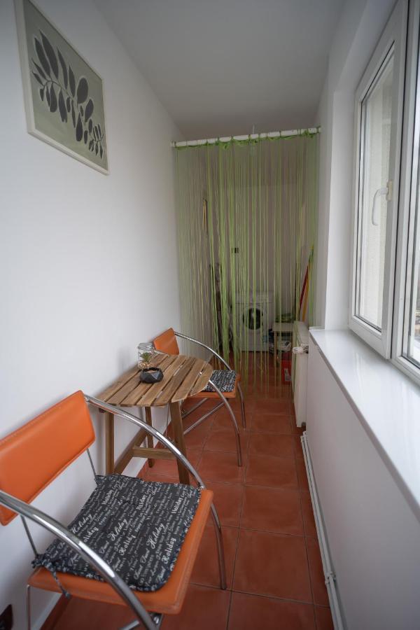 Spacious 2Br Dristor Apartment Bukarest Eksteriør billede